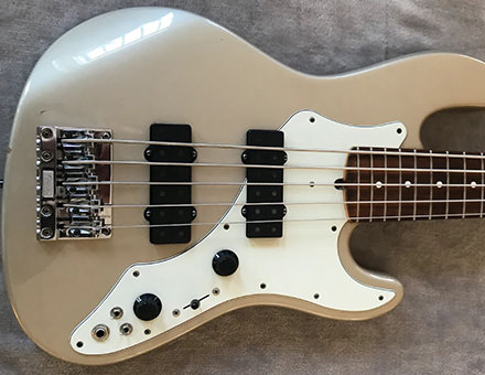 Fender / Roscoe Beck Signature Bass V