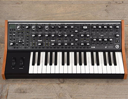Moog / SUBsequent 37