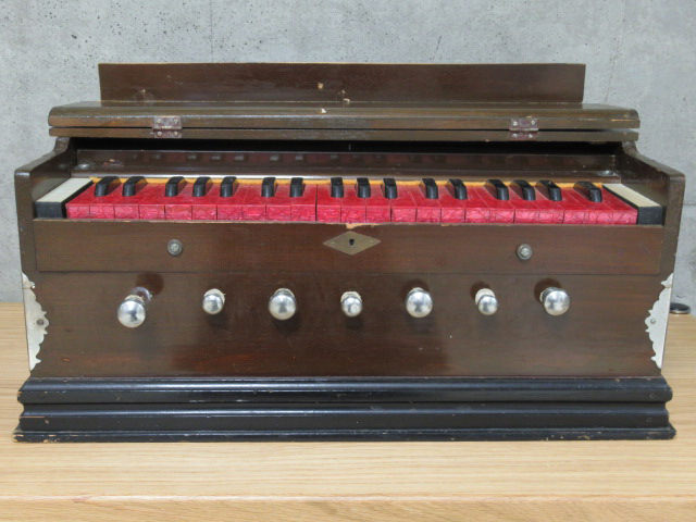 ハーモニウム ハルモニウム Harmonium 赤 39鍵盤 鍵盤楽器 インド楽器