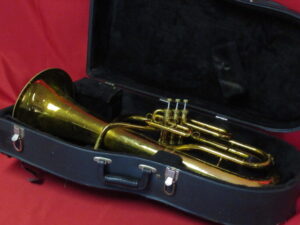 KING USA 627 MODEL 3 VALVE BARITONE HORN ユーホニューム 金管楽器