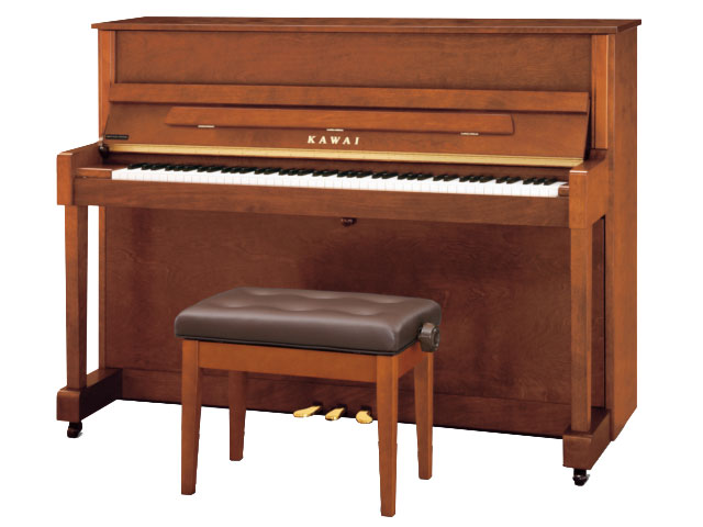 アップライトピアノのC-380