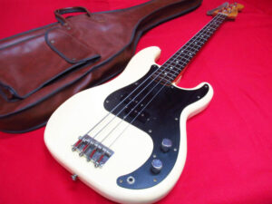 Fender Japan フェンダージャパン Precision Bass プレシジョンベース エレキベース