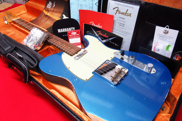 Fender Custom Shop Limited Edition 1960 Telecaster Relic / Aged Lake Placid Blue Thumbnail